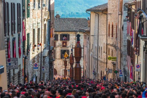 La Dimora Di Pietra Leilighet Gubbio Eksteriør bilde